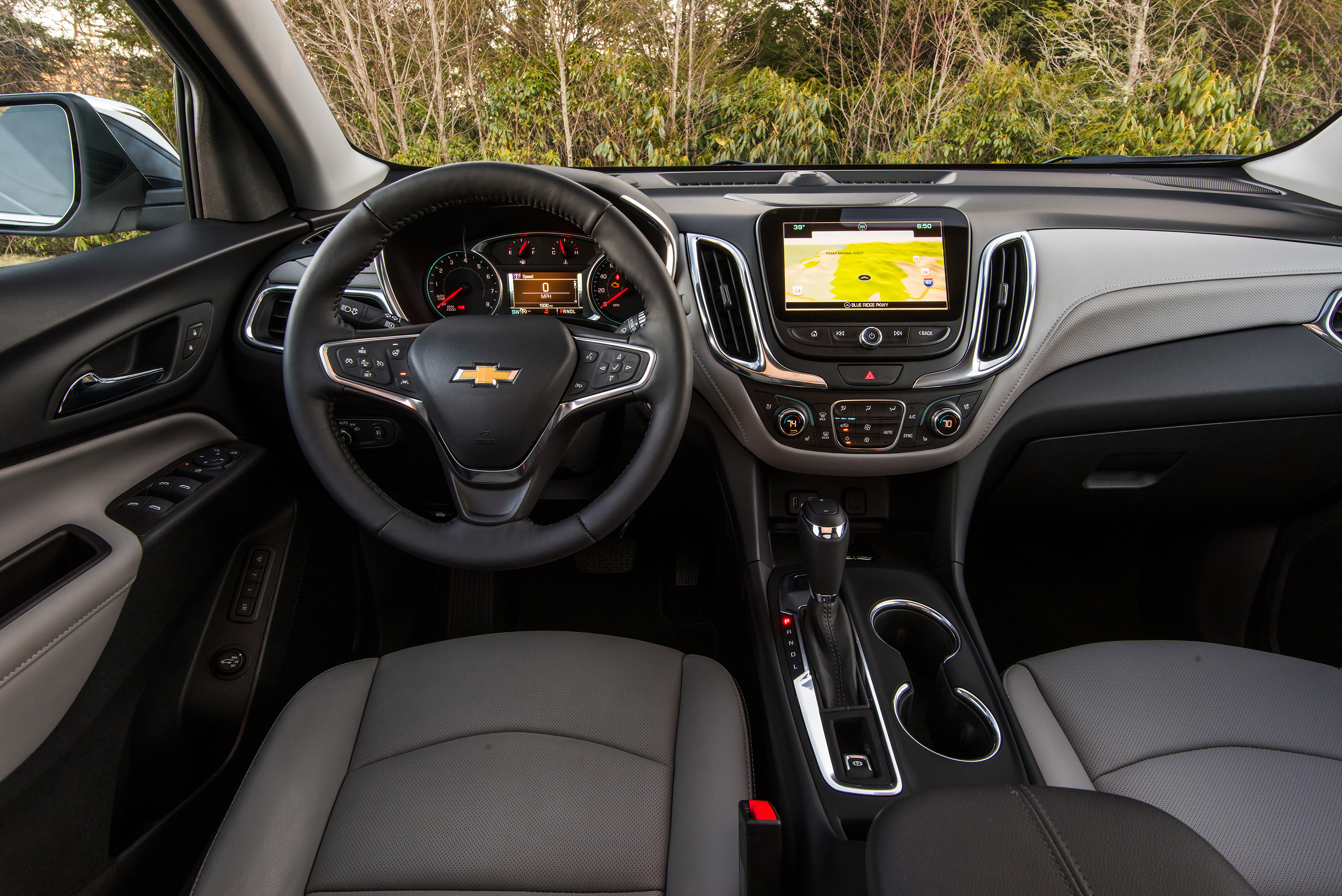 2021-Chevrolet-Equinox_Interior 2021-Chevrolet-Equinox_Interior