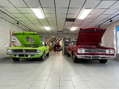 Roseville Parts - Showroom1 1970 'Cuda convertible and 1968 Road Runner